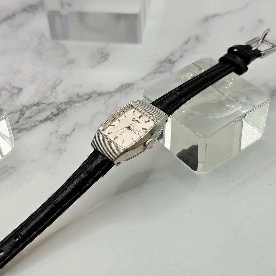 70s80s 빈티지 세이코 버티컬 스트라이프 토노 워치 상품이미지5