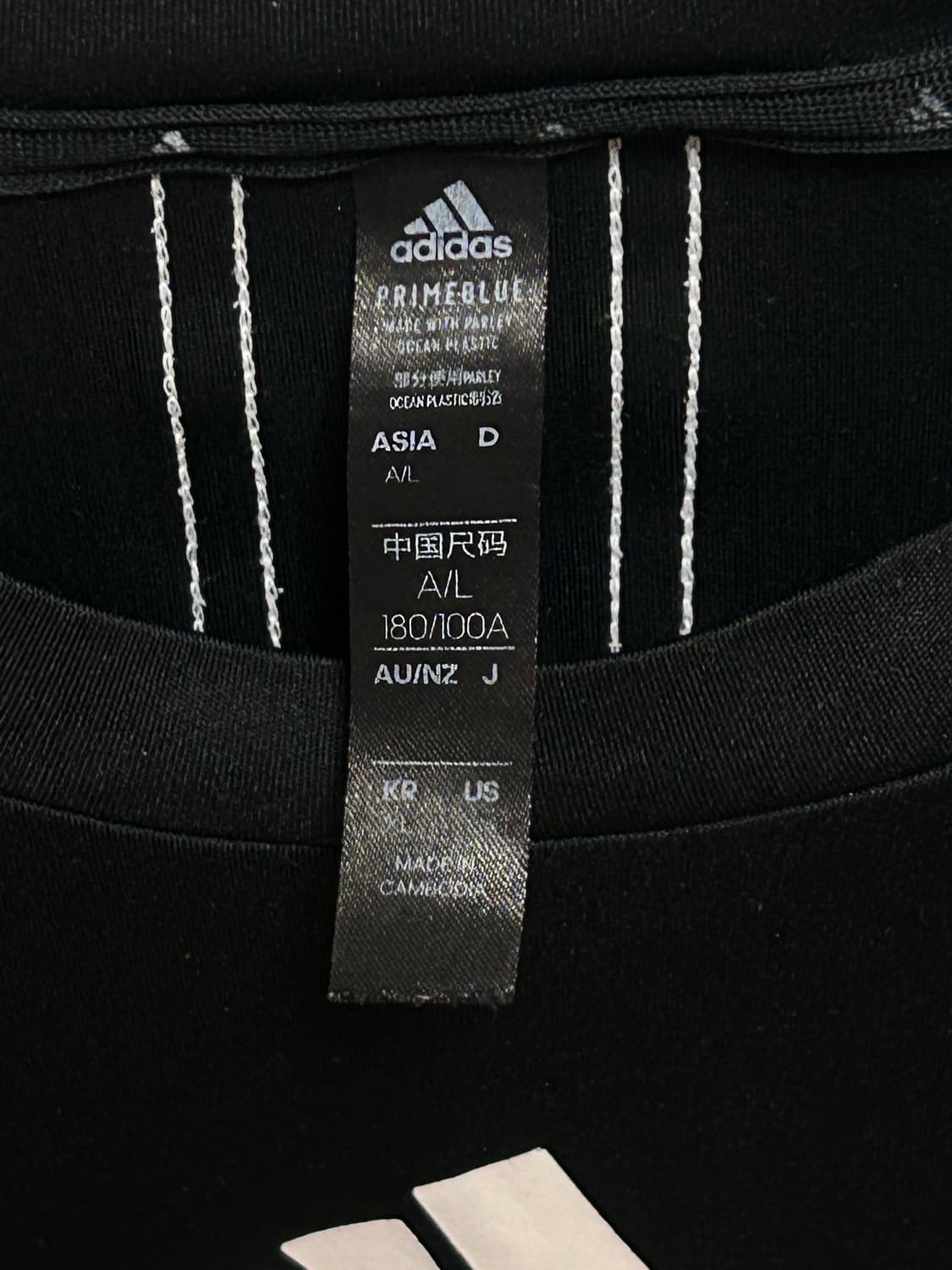 아디다스 검정 반팔 티셔츠 XL 상품이미지3