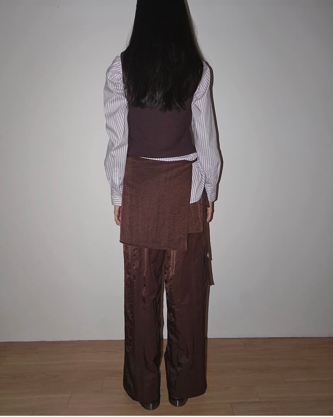 생긴스튜디오 랩스커트팬츠 블랙 컬러 상품이미지2