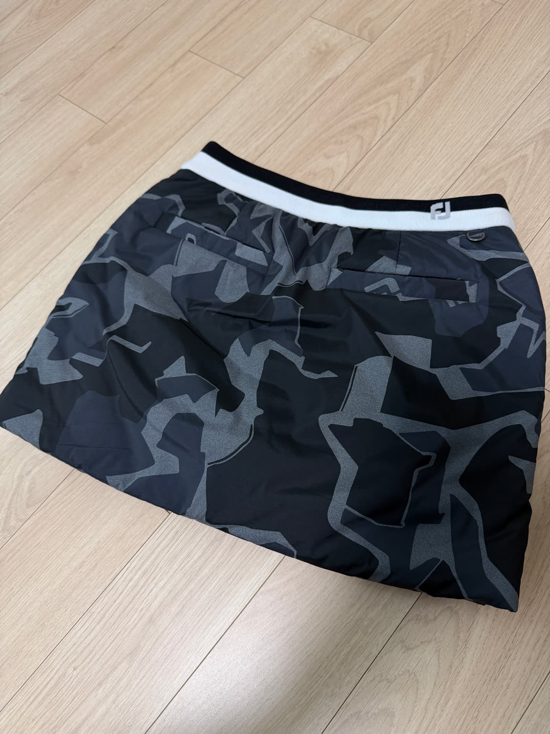 풋조이 FJ 카모 패딩 스커트 치마 61사이즈 상품이미지2