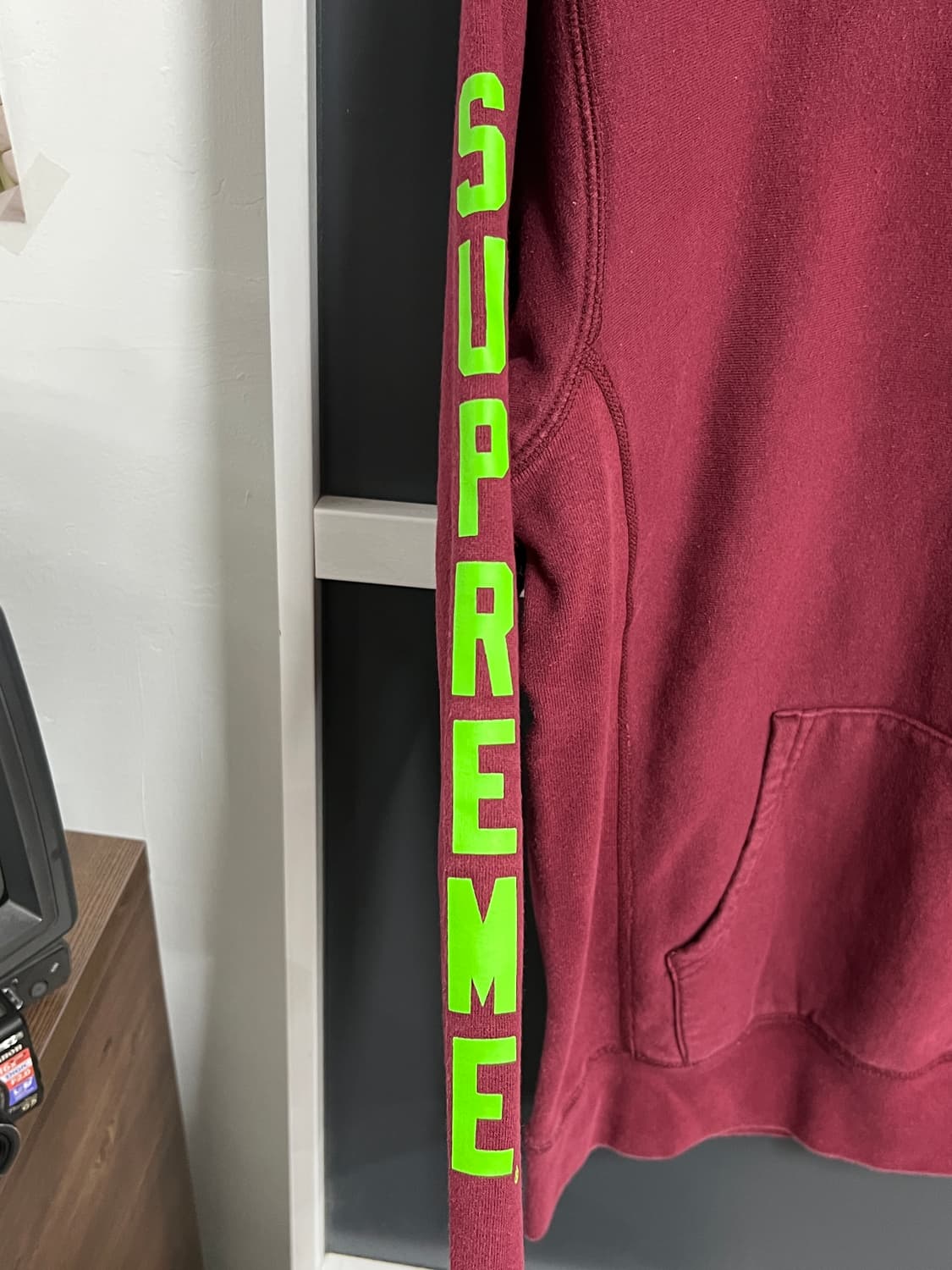 16ss Supreme 슈프림 안티히어로 버건디 기모 풀오버 후드티 상품이미지4