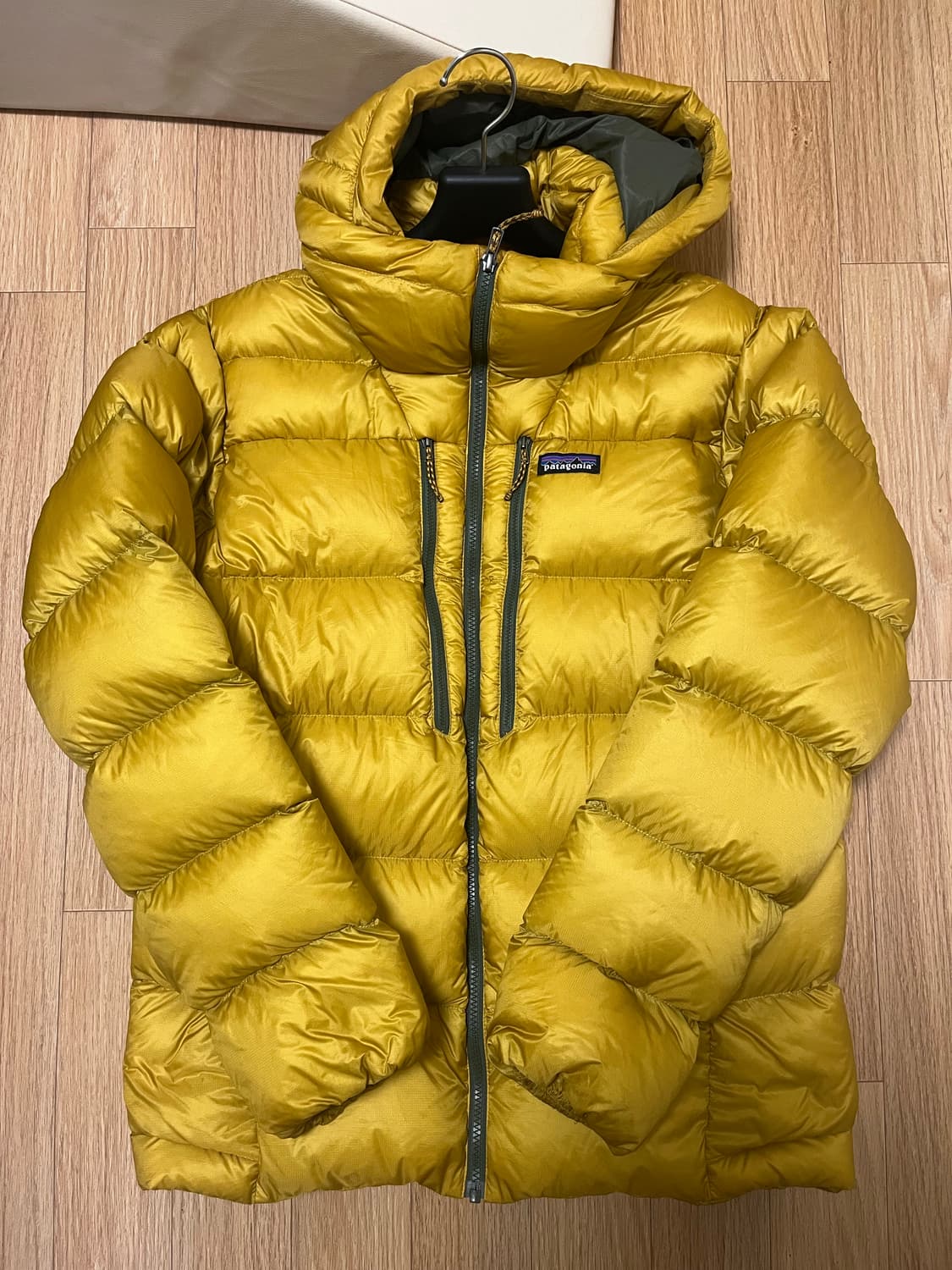 파타고니아 피츠로이 패딩 M 상품이미지5