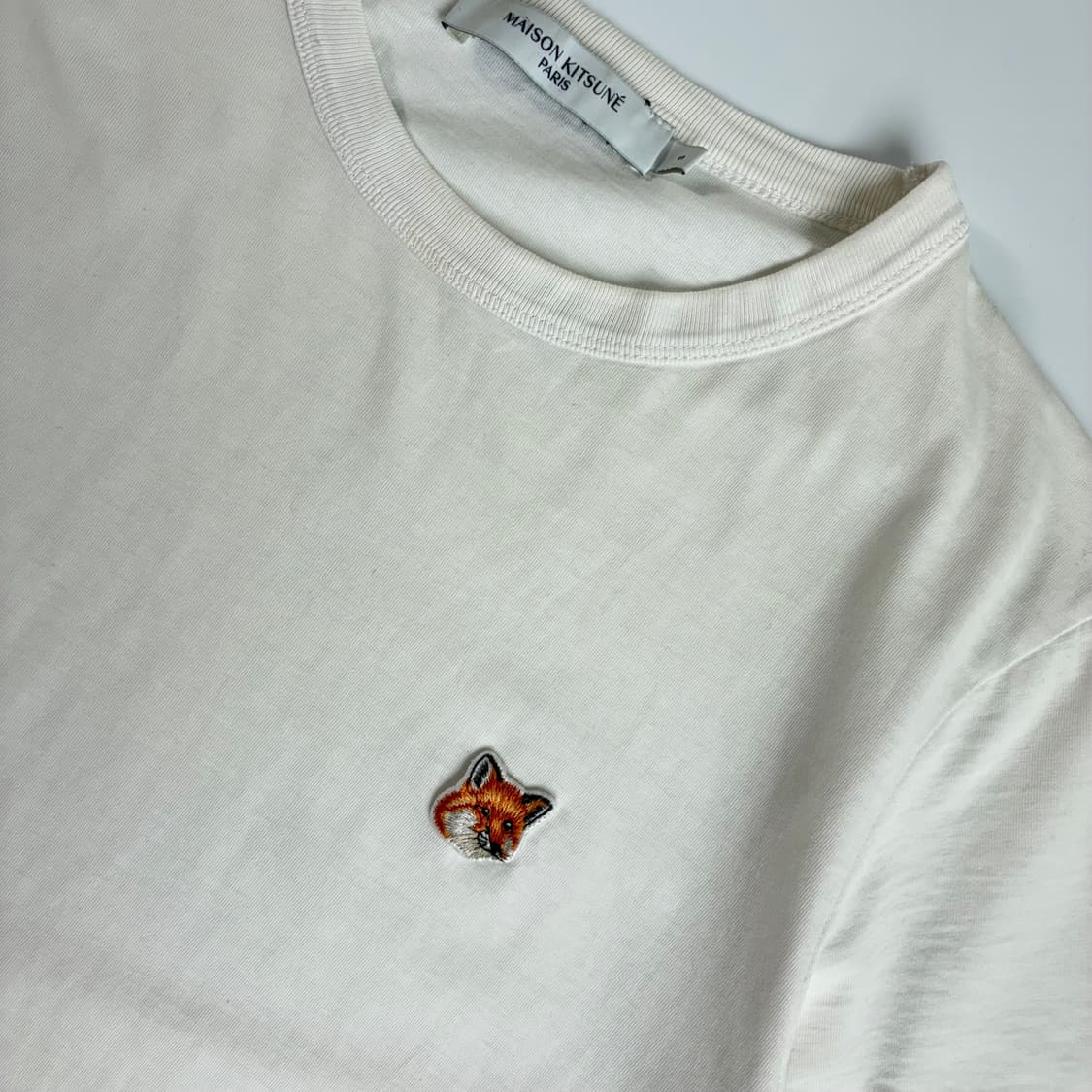 Maison kitsune  메종 키츠네 폭스패치 화이트 반팔티셔츠 상품이미지2