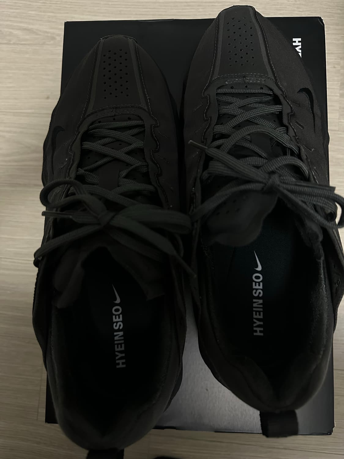 혜인서 x 나이키 아바로버 275 상품이미지2