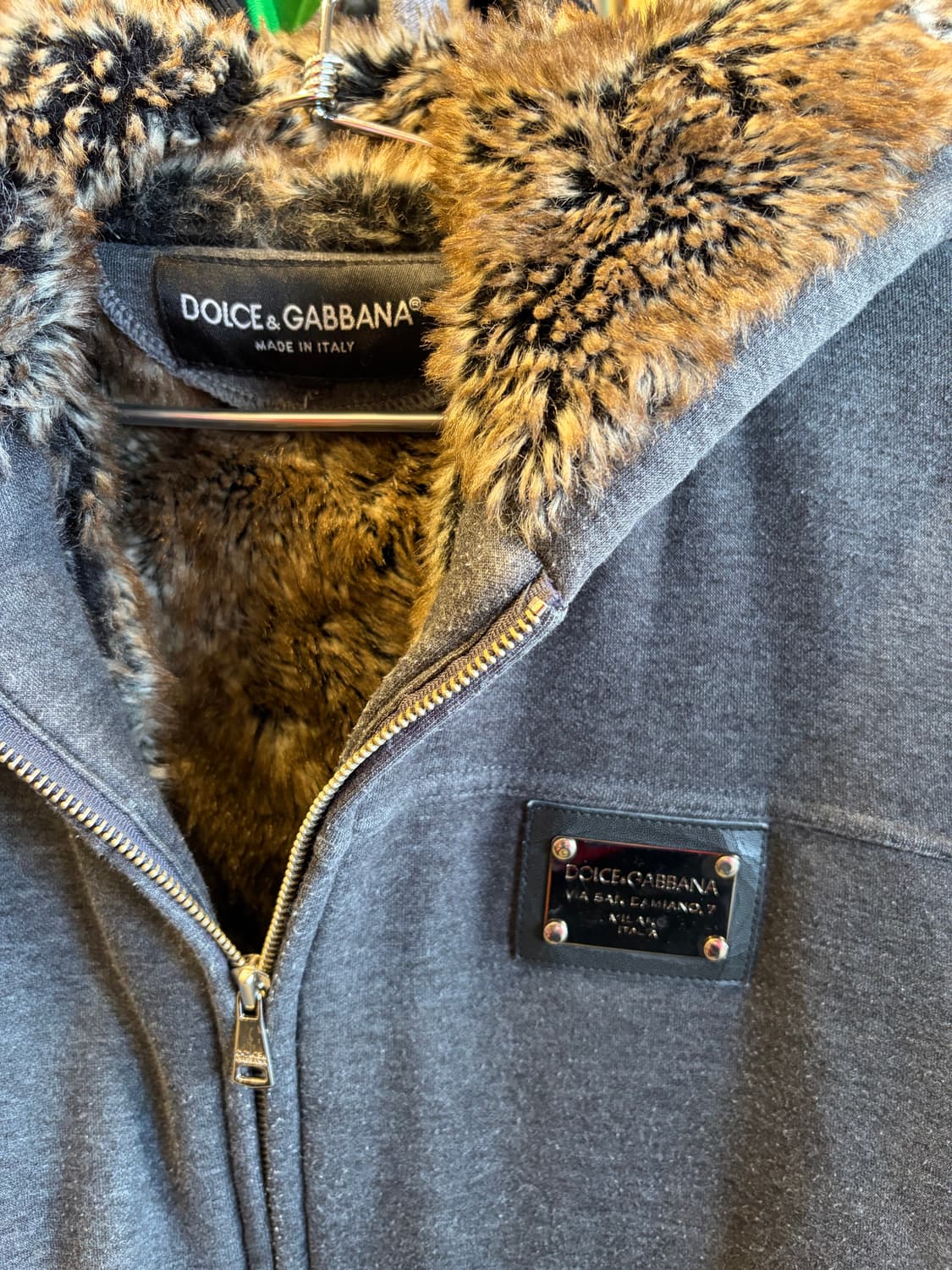 Dolce & Gabbana Wolf Fur Hoodie Jacket 상품이미지2