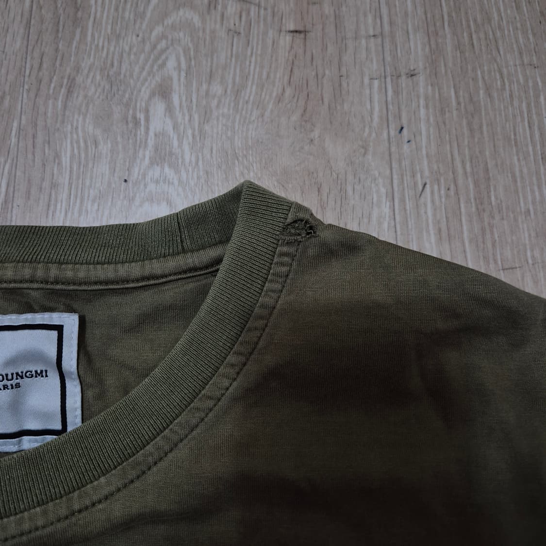 우영미 스퀘어 파리 로고 와펜 반팔티셔츠 (48) 상품이미지4