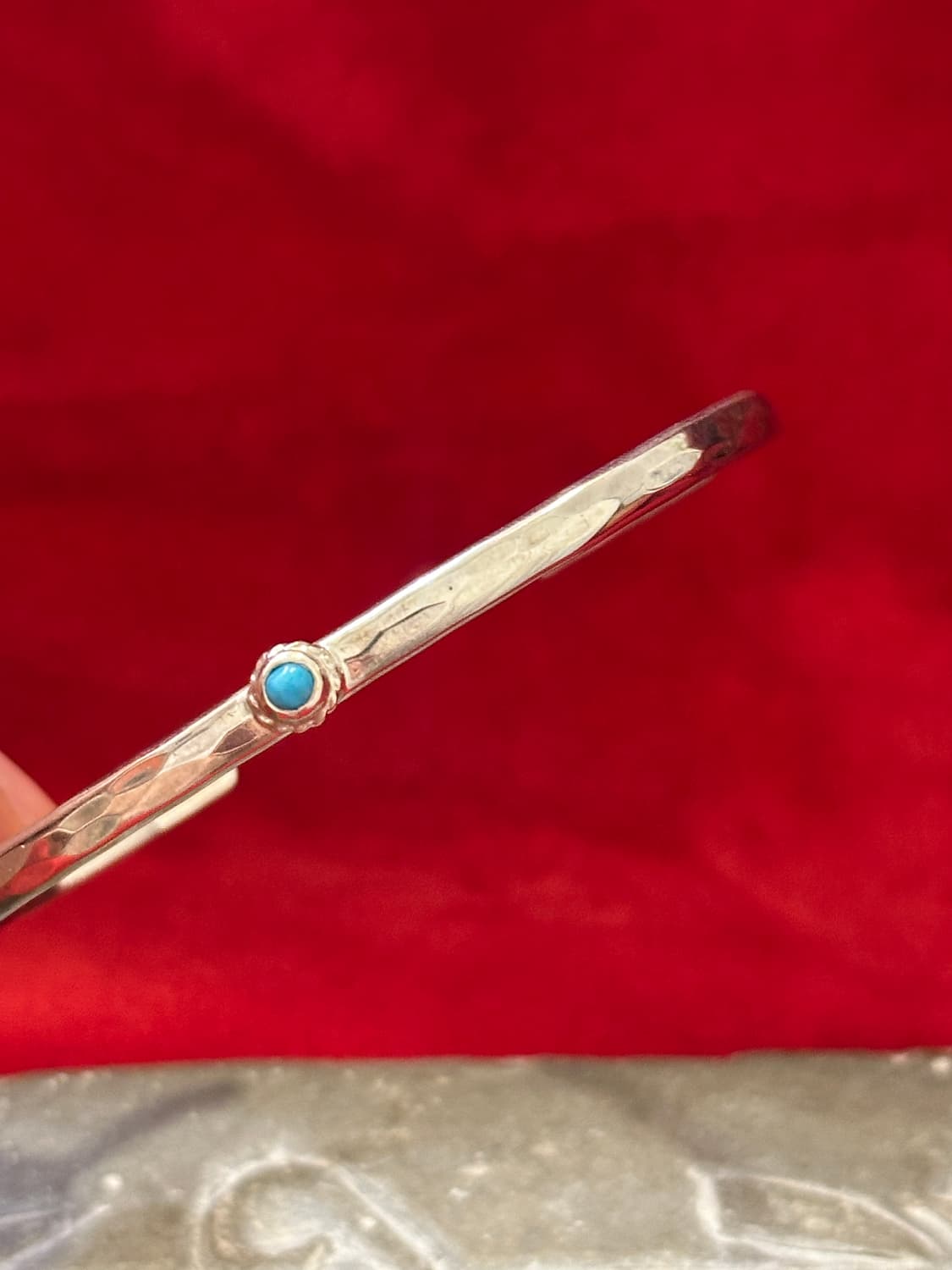 Turquoise Hammered Slim 925 Silver Cuff  상품이미지2