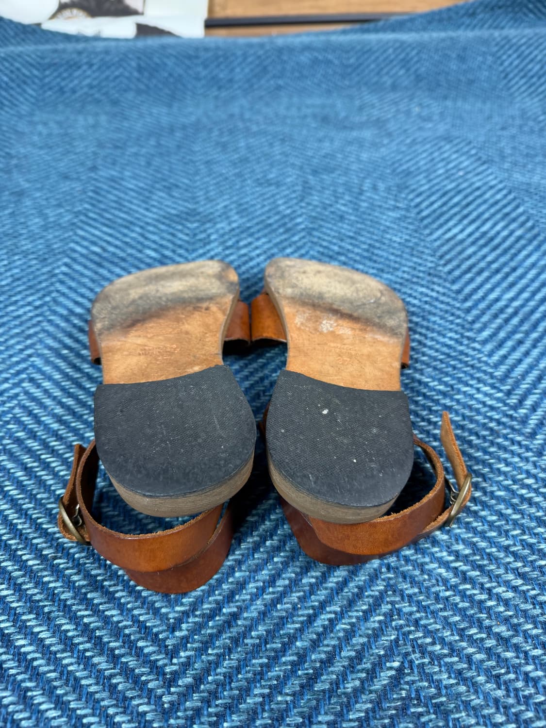 [MADE IN ITALY] 클래식 천연 가죽 핸드메이드 샌들  상품이미지4