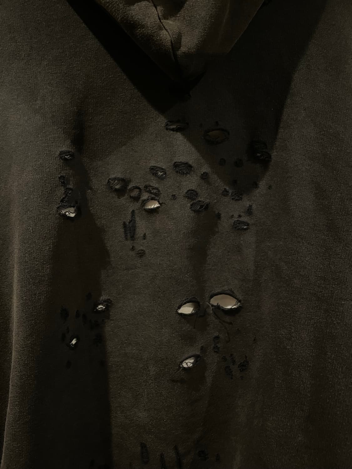 발렌시아가 디스트로이드 후드 블랙 화이트 상품이미지4