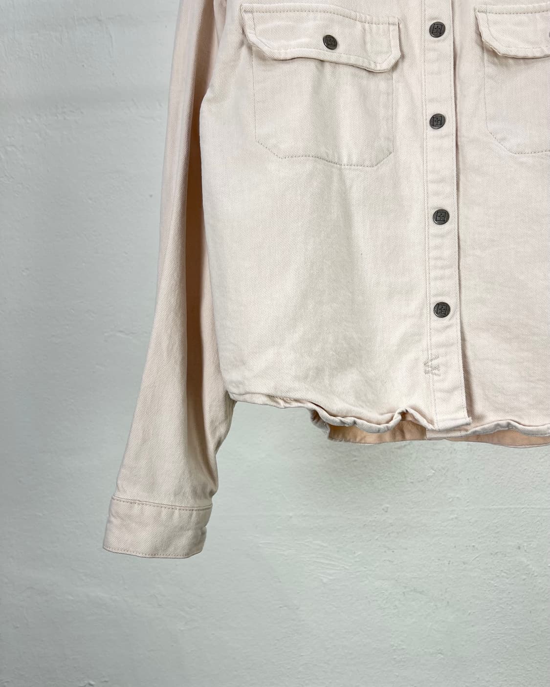 수비 라이트 핑크 나파 코튼 핀초 투포켓 셔츠 자켓 상품이미지4