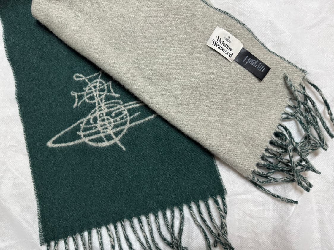 비비안웨스트우드 ORB 로고 머플러 상품이미지1