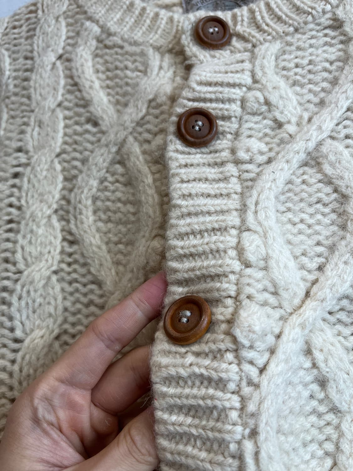 셰틀랜드 퓨어울 피셔맨 케이블 가디건 우먼즈 상품이미지2