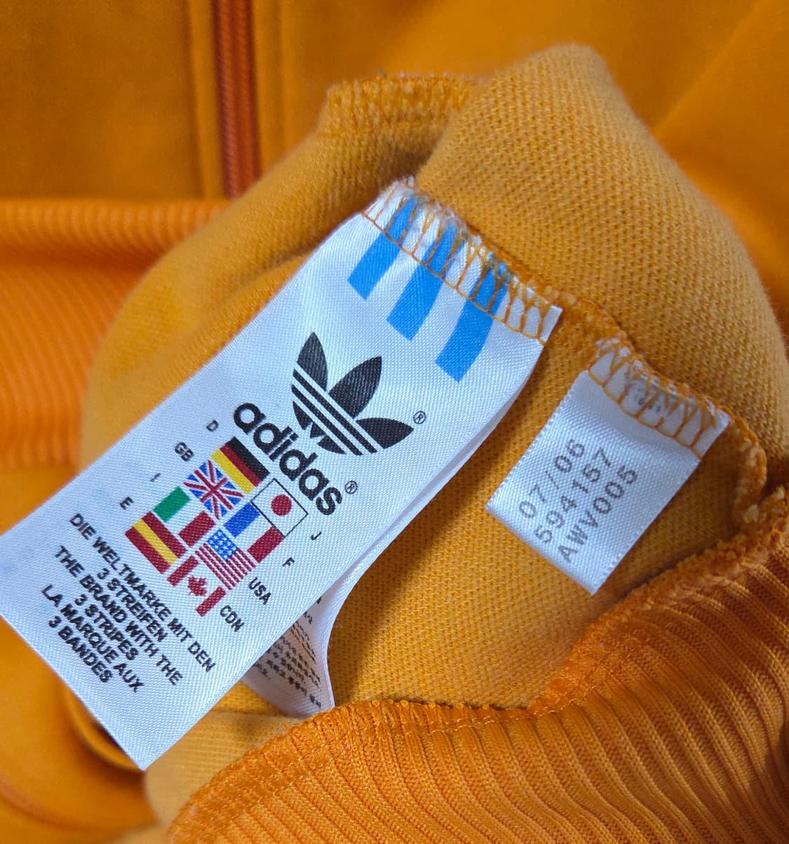 (착샷) 아디다스 폴라베어 져지 트랙탑  상품이미지4