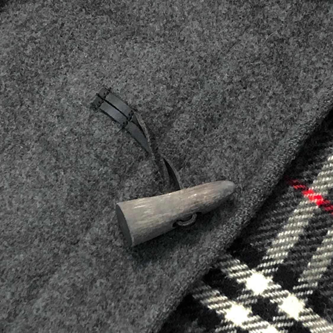 버버리 잉글랜드 스페셜리티 그레이 울 더플코트 남성 115 여성 오버핏 상품이미지6