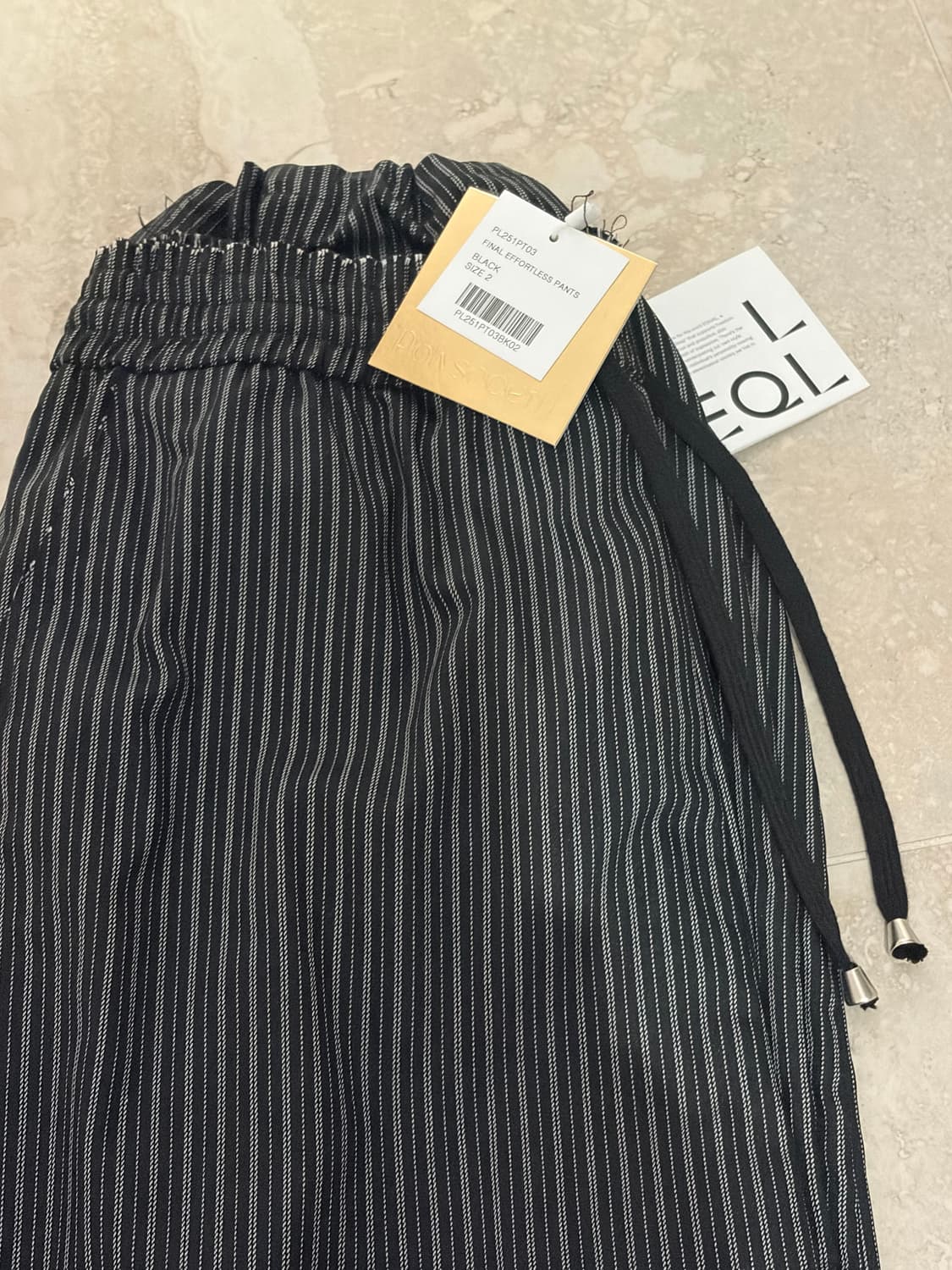 새상품)폴리수엠 final effotless pants 블랙 2사이즈 상품이미지3