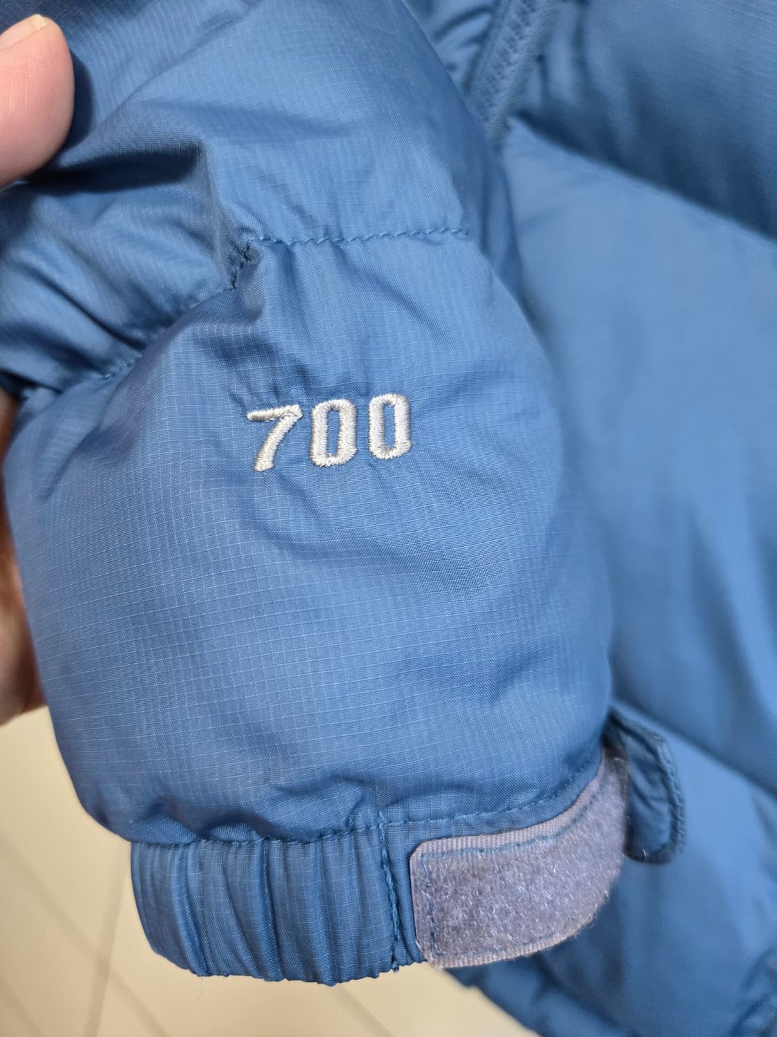 노스페이스 화이트라벨 700 구스다운 패딩 상품이미지3