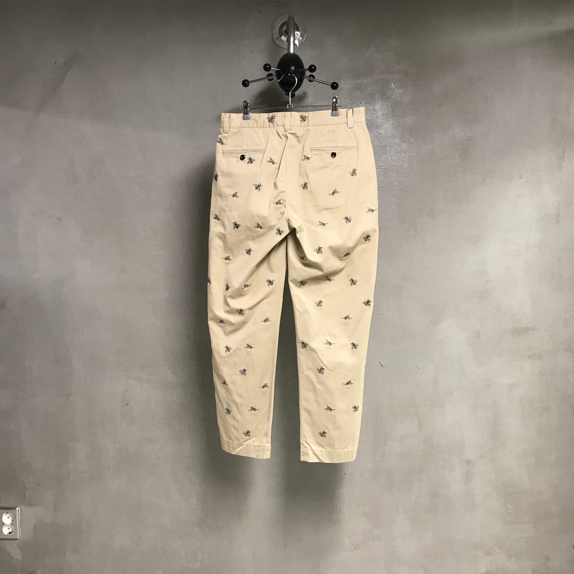 폴로 랄프로렌 멀티 자수 치노 팬츠 베이지 32/30 상품이미지4