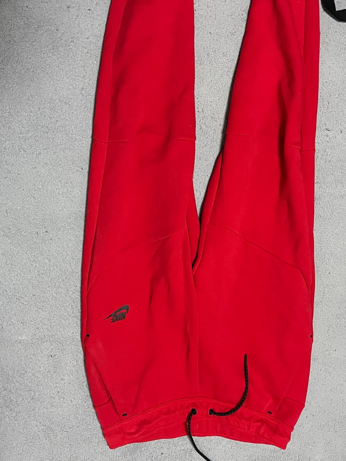 나이키테크팩 레드 바지 테크플리스 상품이미지1