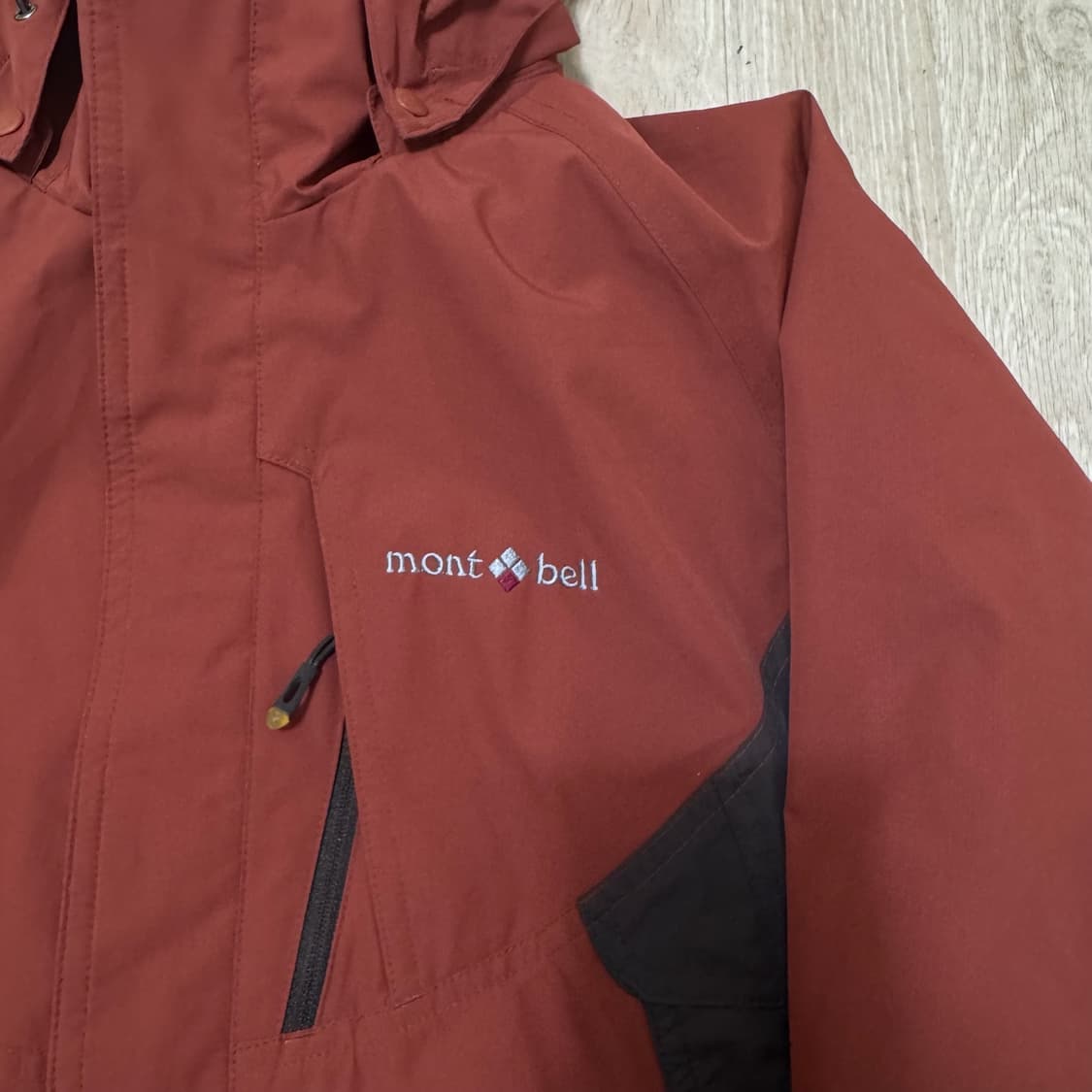 몽벨 아웃도어 고프코어 후드 바람막이 자켓 M/95  상품이미지3