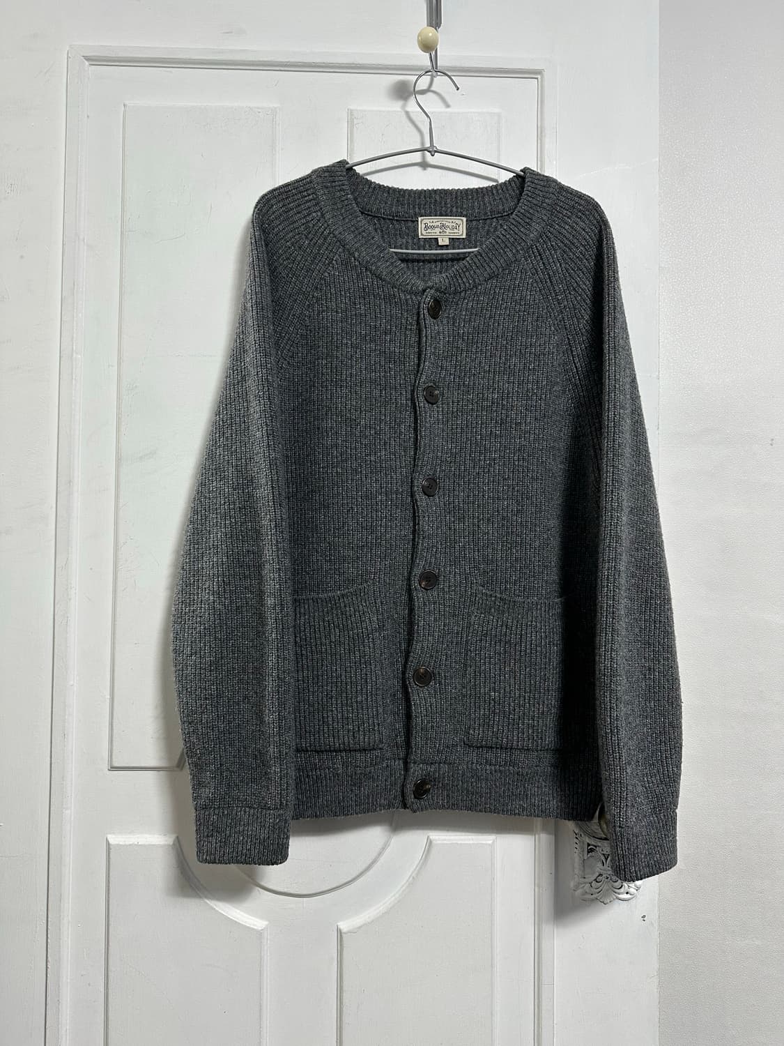 부기홀리데이 램스울 라운드넥 가디건 상품이미지1