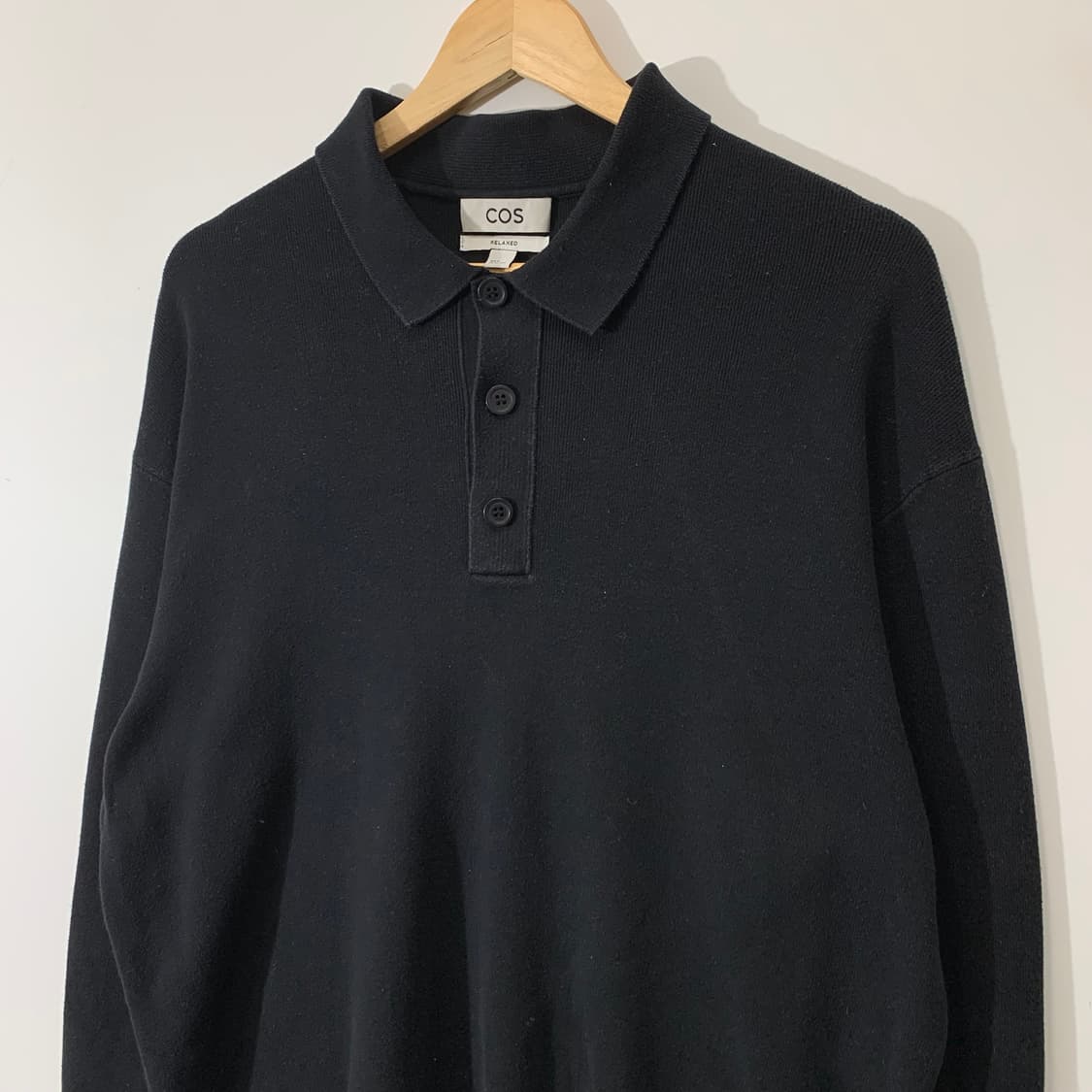 코스 블랙 코튼 카라 니트 상품이미지2