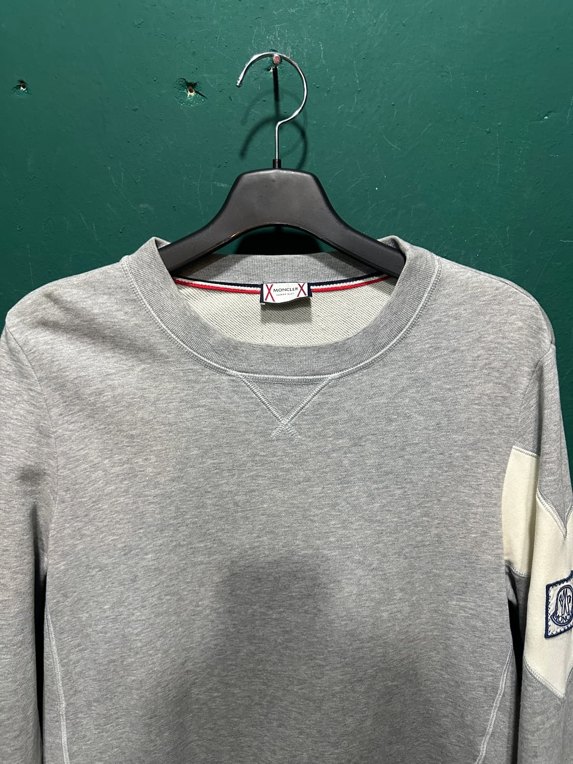 몽클레어 감마블루 맨투맨M 상품이미지2