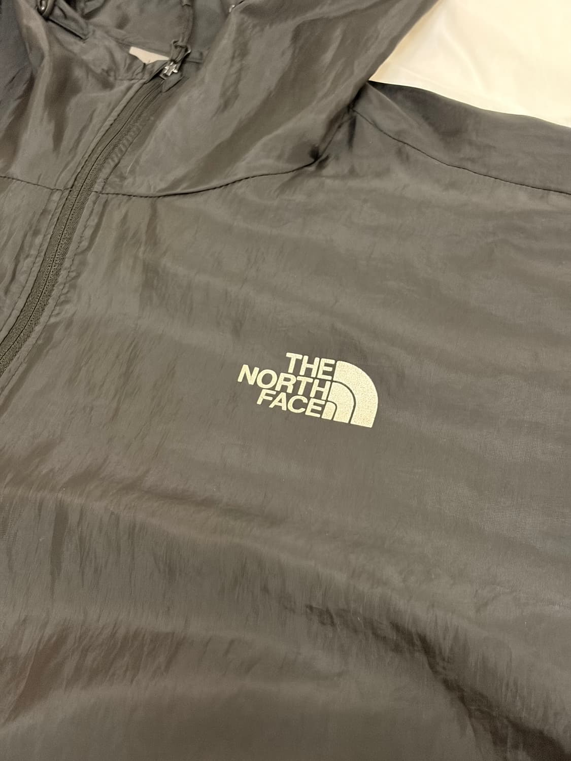 노스페이스 바람막이 XL 상품이미지5