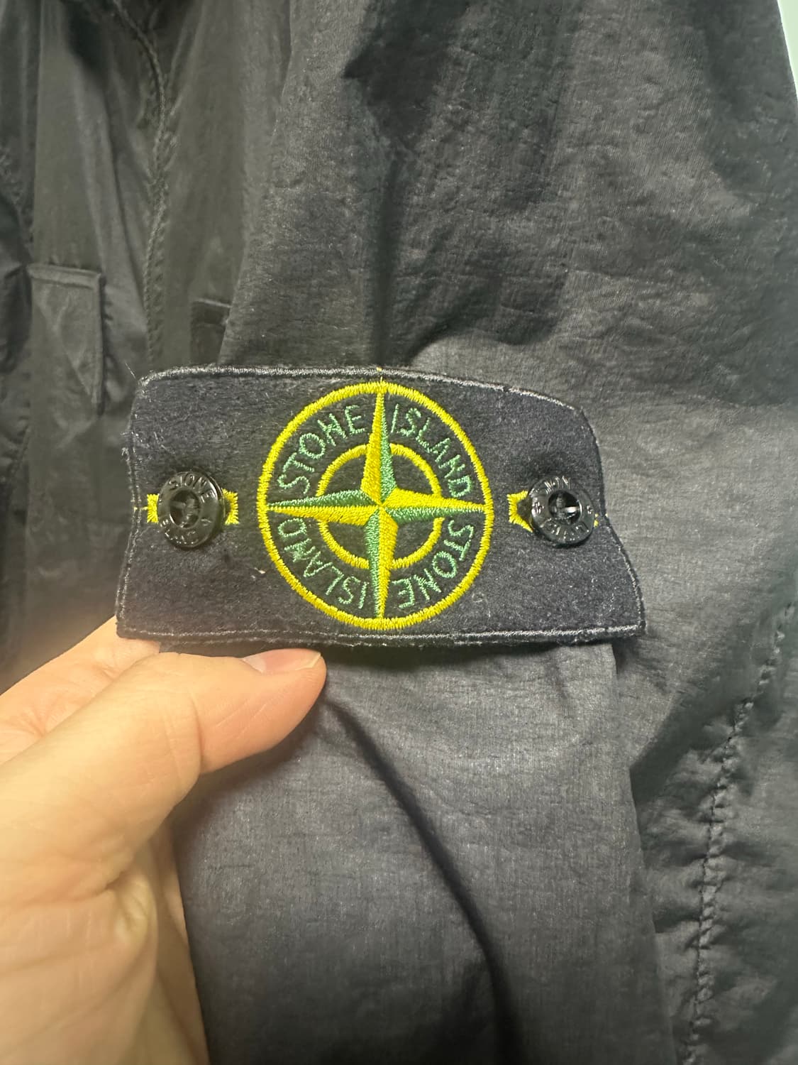 스톤아일랜드 23ss 멤브라나 블랙M 백화점판 새상품급 판매 상품이미지6