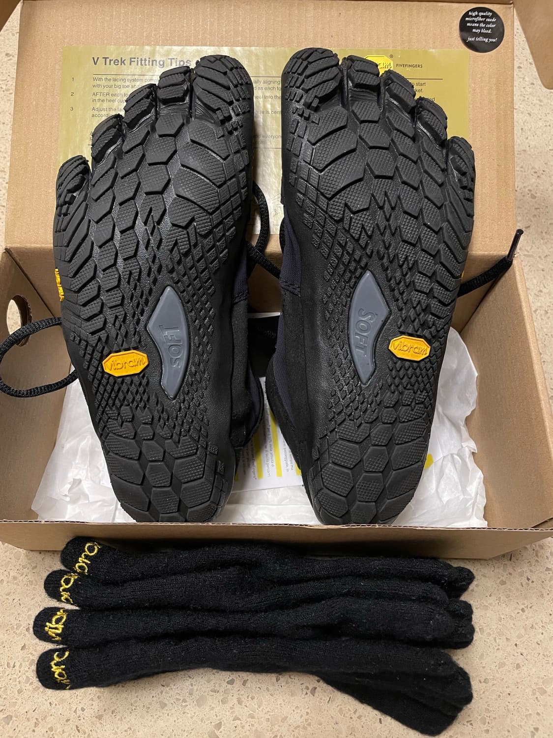 [39] 비브람 파이브핑거스 V-TREK + 정품 양말 2켤레 상품이미지2
