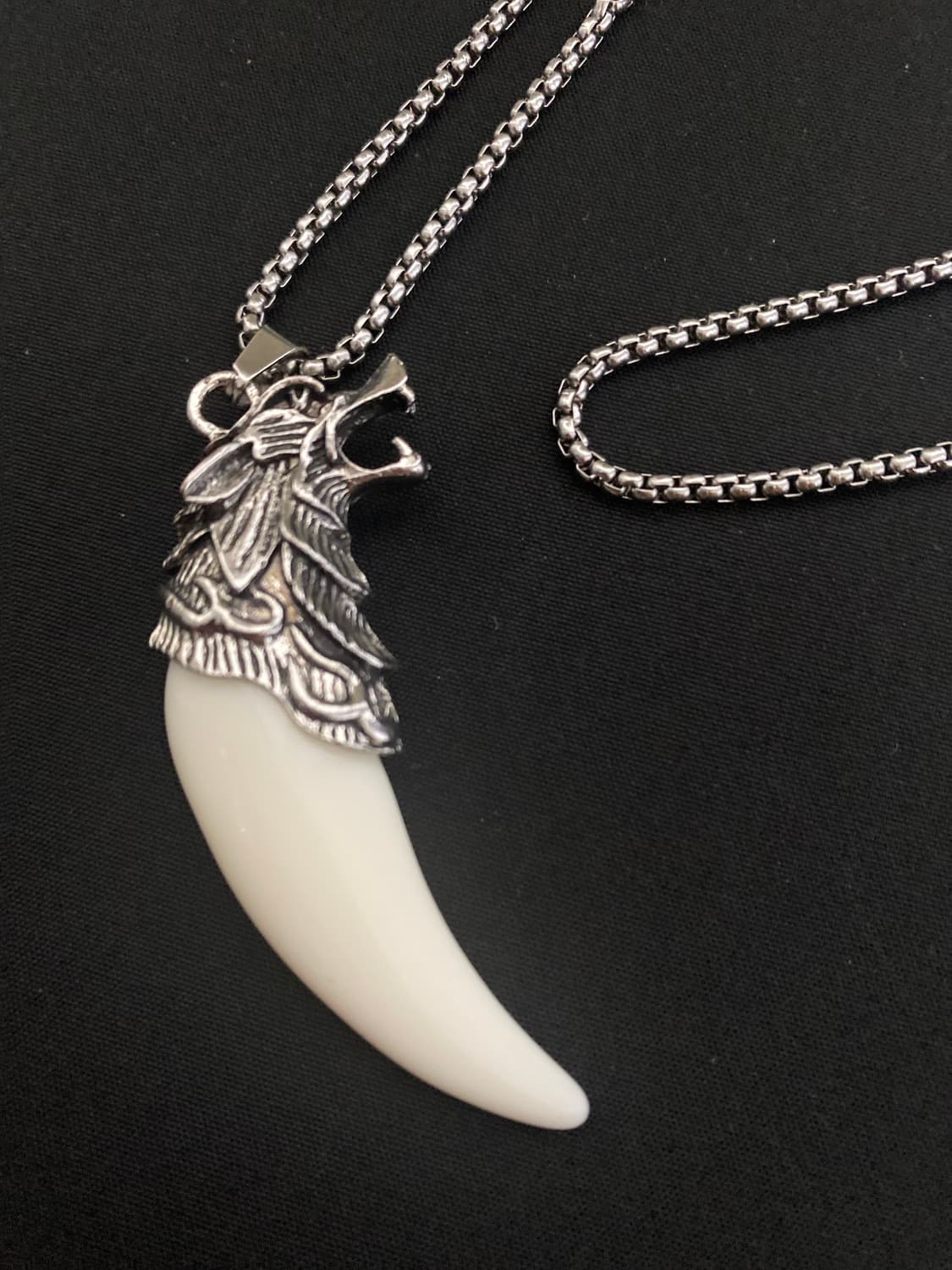 화이트 송곳 팬던트 목걸이 상품이미지2