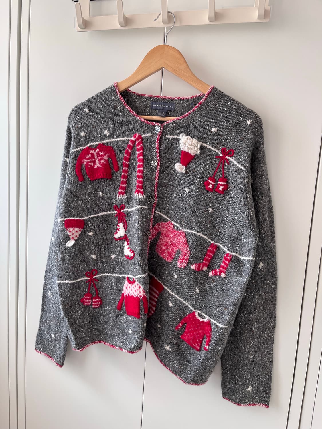 Northern Isles 눈꽃송이 자수 니트 가디건 상품이미지5