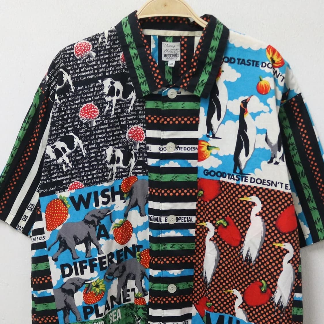 모스키노 유니크 반팔 카라 티셔츠 66113 상품이미지3