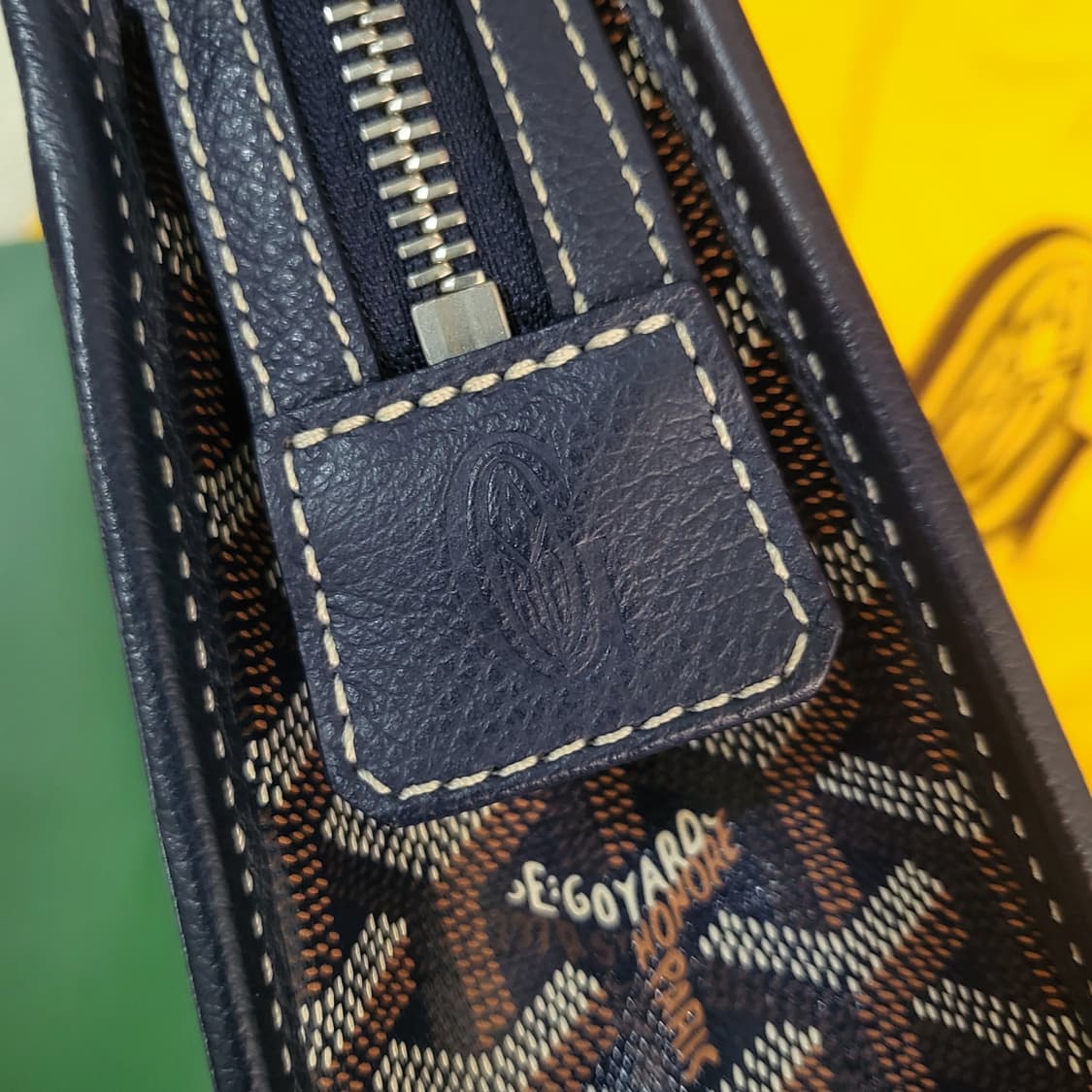 [새상품급/풀구성] GM / 고야드 쥬방스 클러치 토일렛백 네이비  상품이미지7