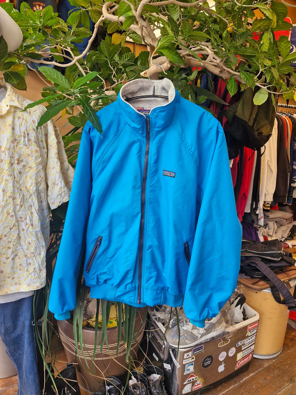 Z-303 파타고니아 신칠라 봄버 웜업 자켓  상품이미지1