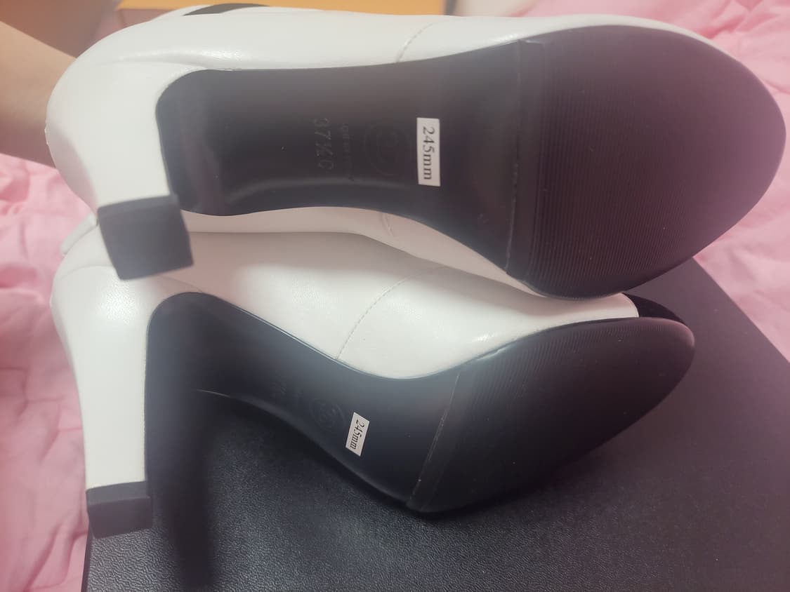 정품)급처새상품!샤넬 리본 로고 앵클 부츠 구두 힐 상품이미지8