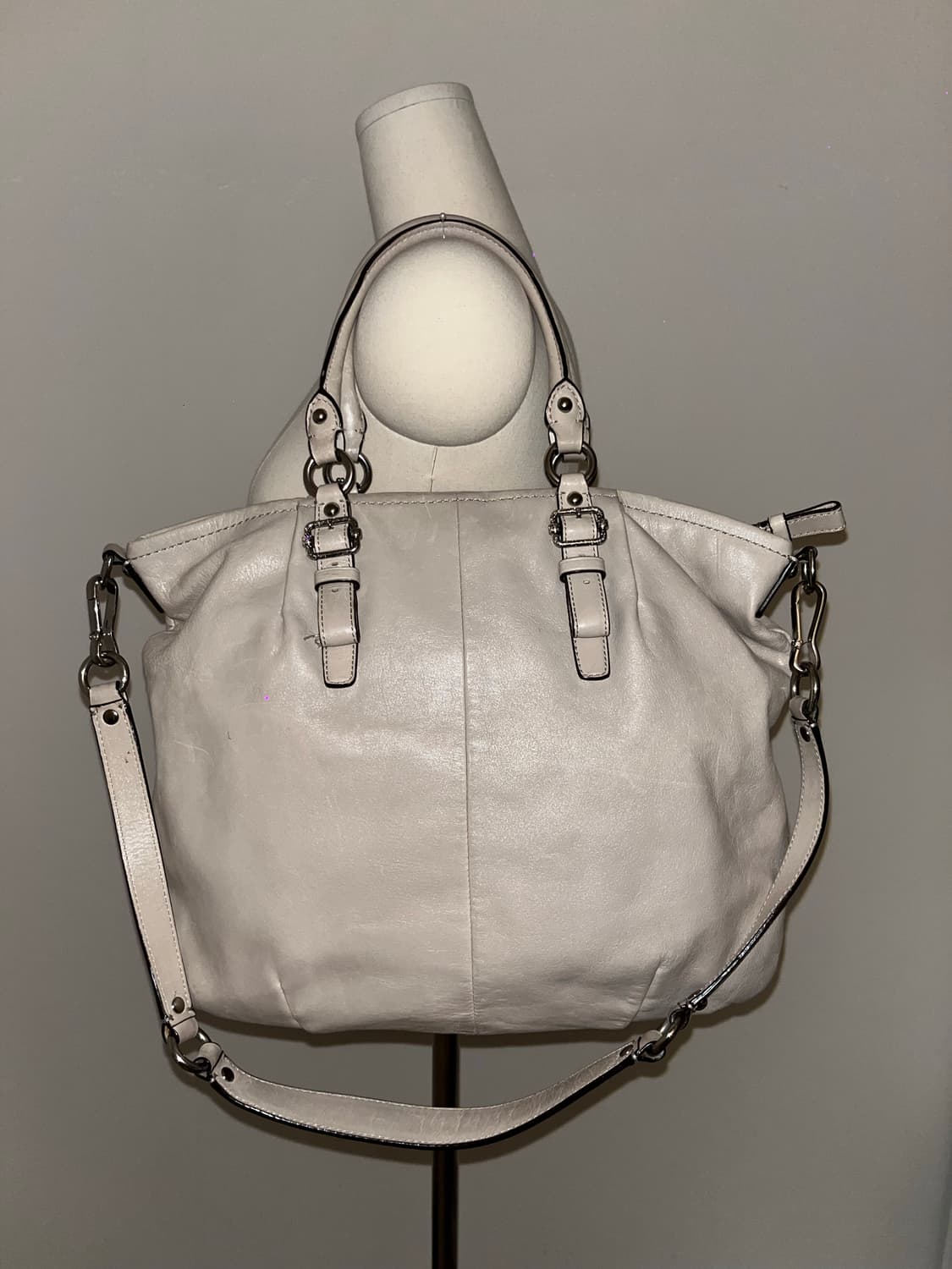 Coach Cream Gray Shoulder Bag 상품이미지4