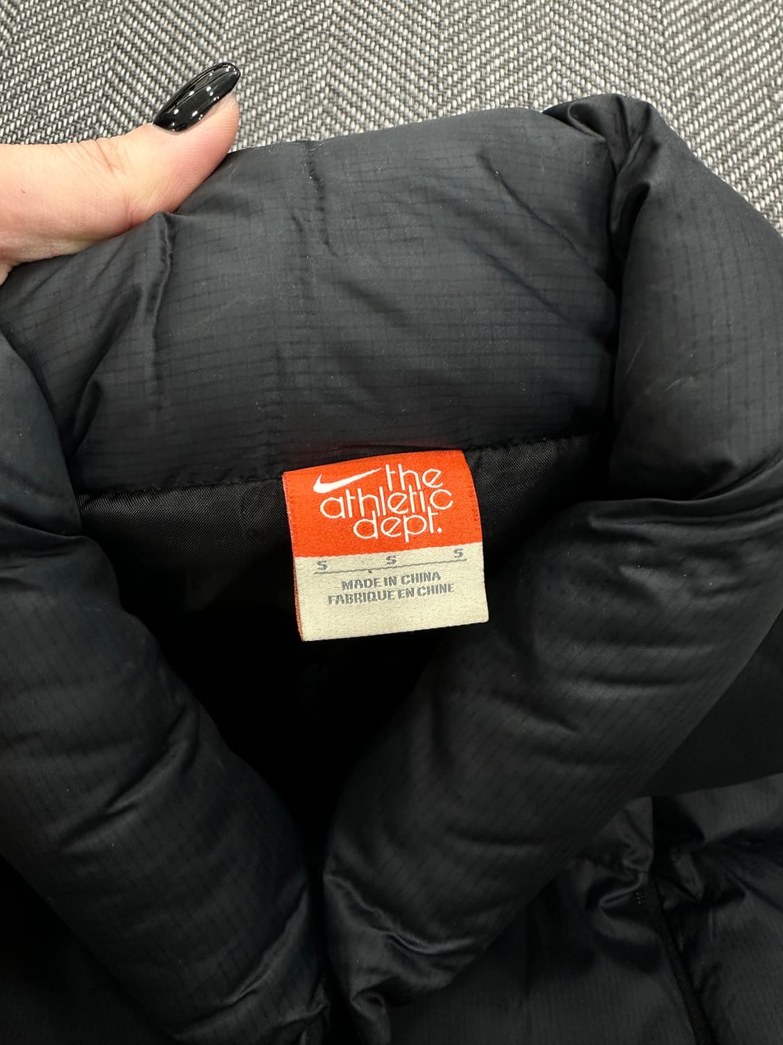 나이키 패딩 조끼 블랙 상품이미지2