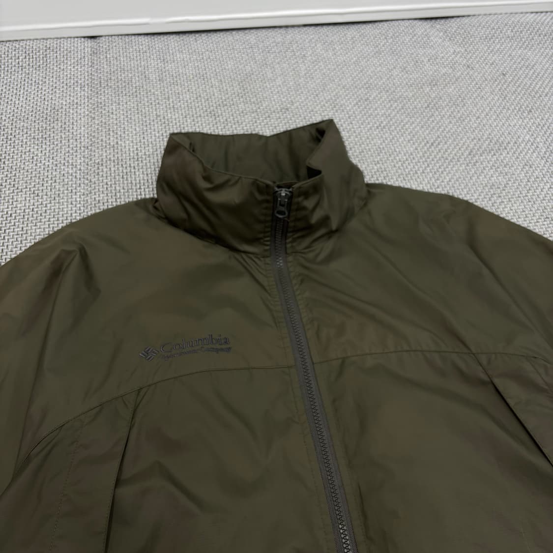  Colombia 바람막이 상품이미지3