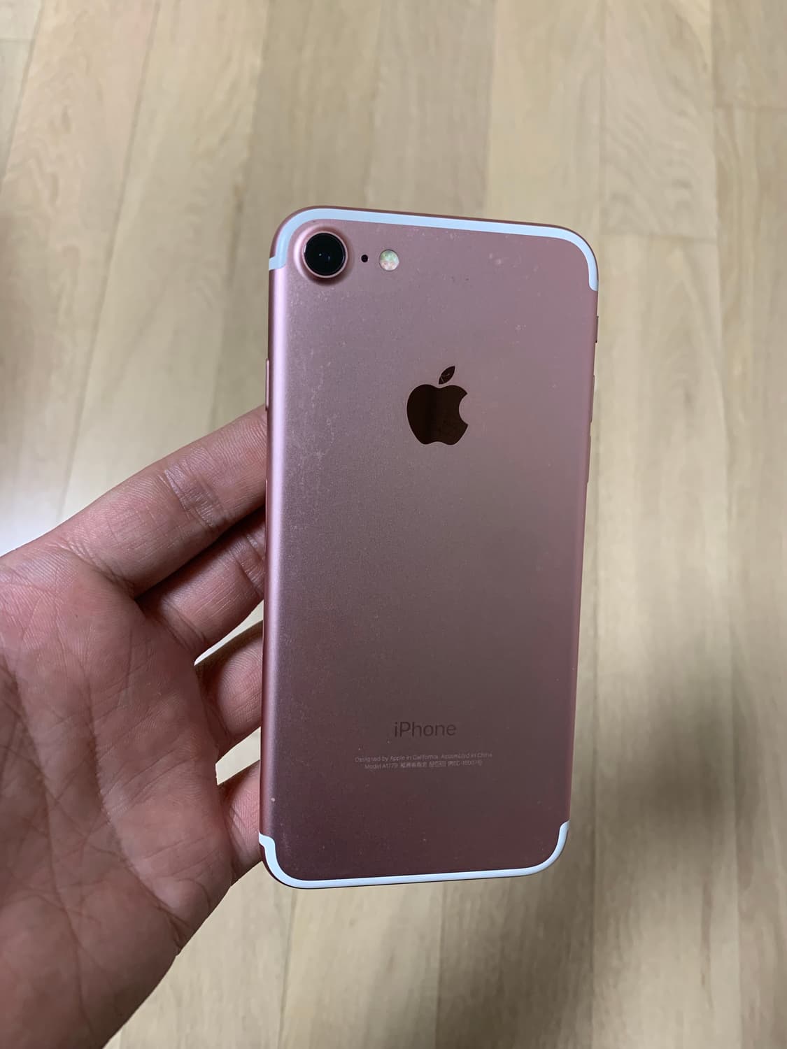 아이폰7로골32GB팔아요 상품이미지3