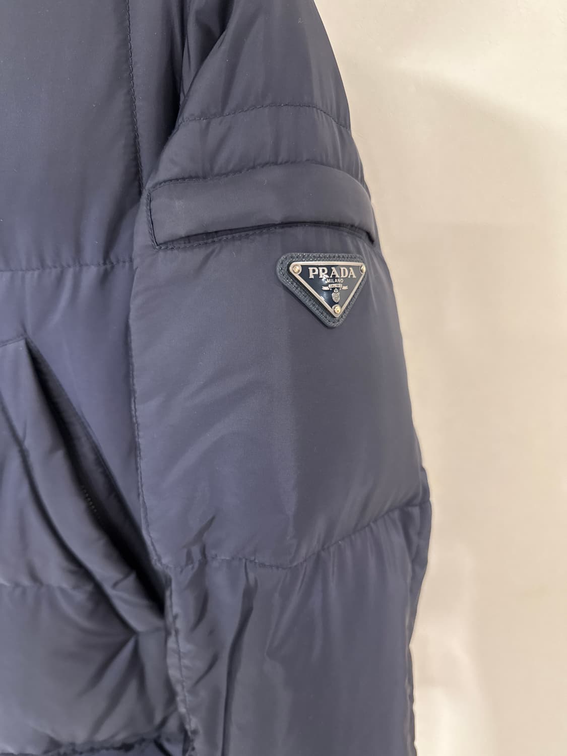 프라다 패딩 남성패딩 상품이미지2