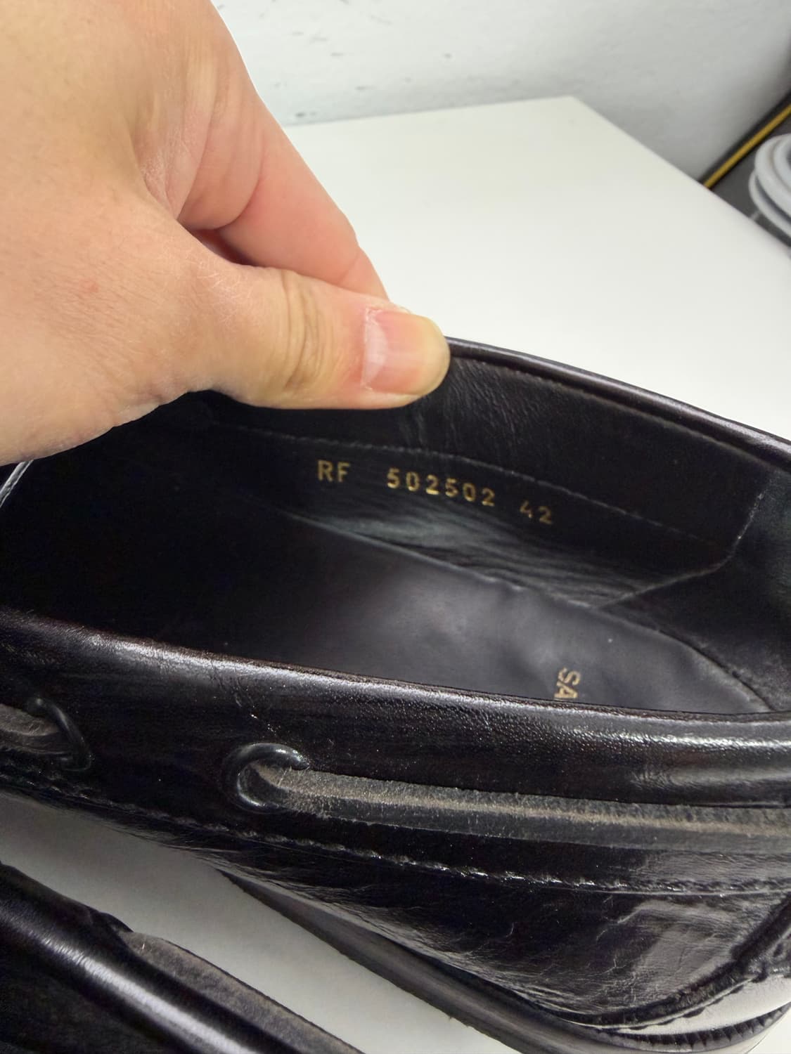 정품) 생로랑 남성 블랙 가죽 보트 슈즈 로퍼 42(265) 상품이미지9