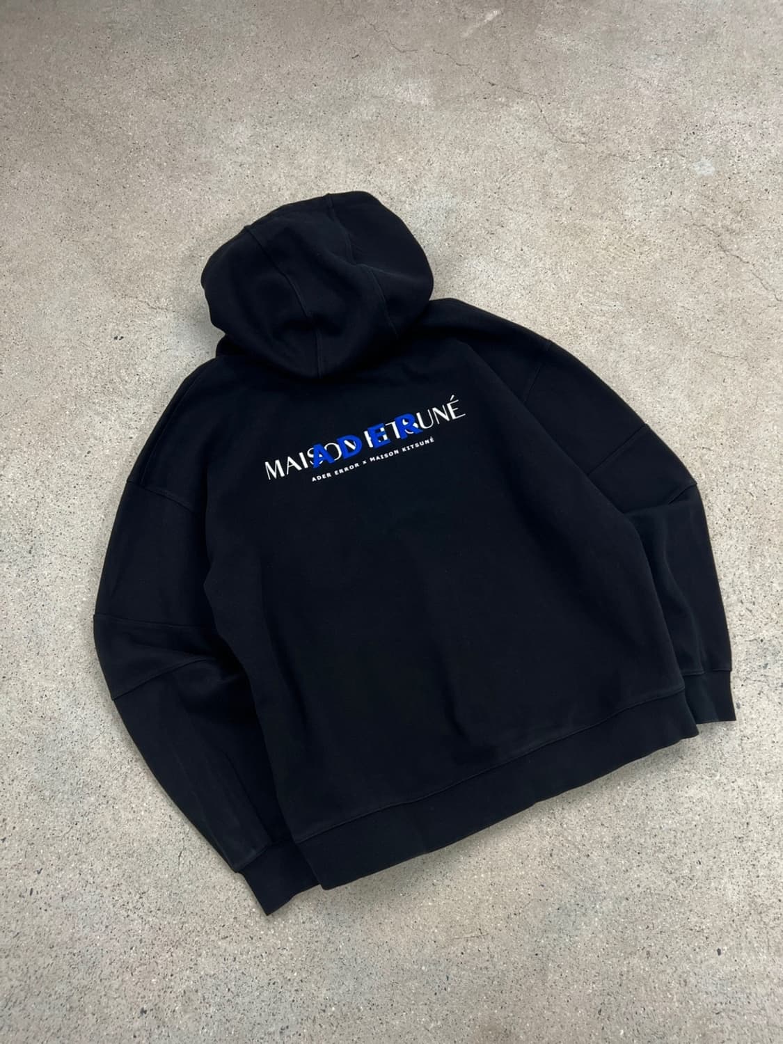 아더에러 X 메종키츠네 블루폭스 후드 티셔츠 상품이미지2