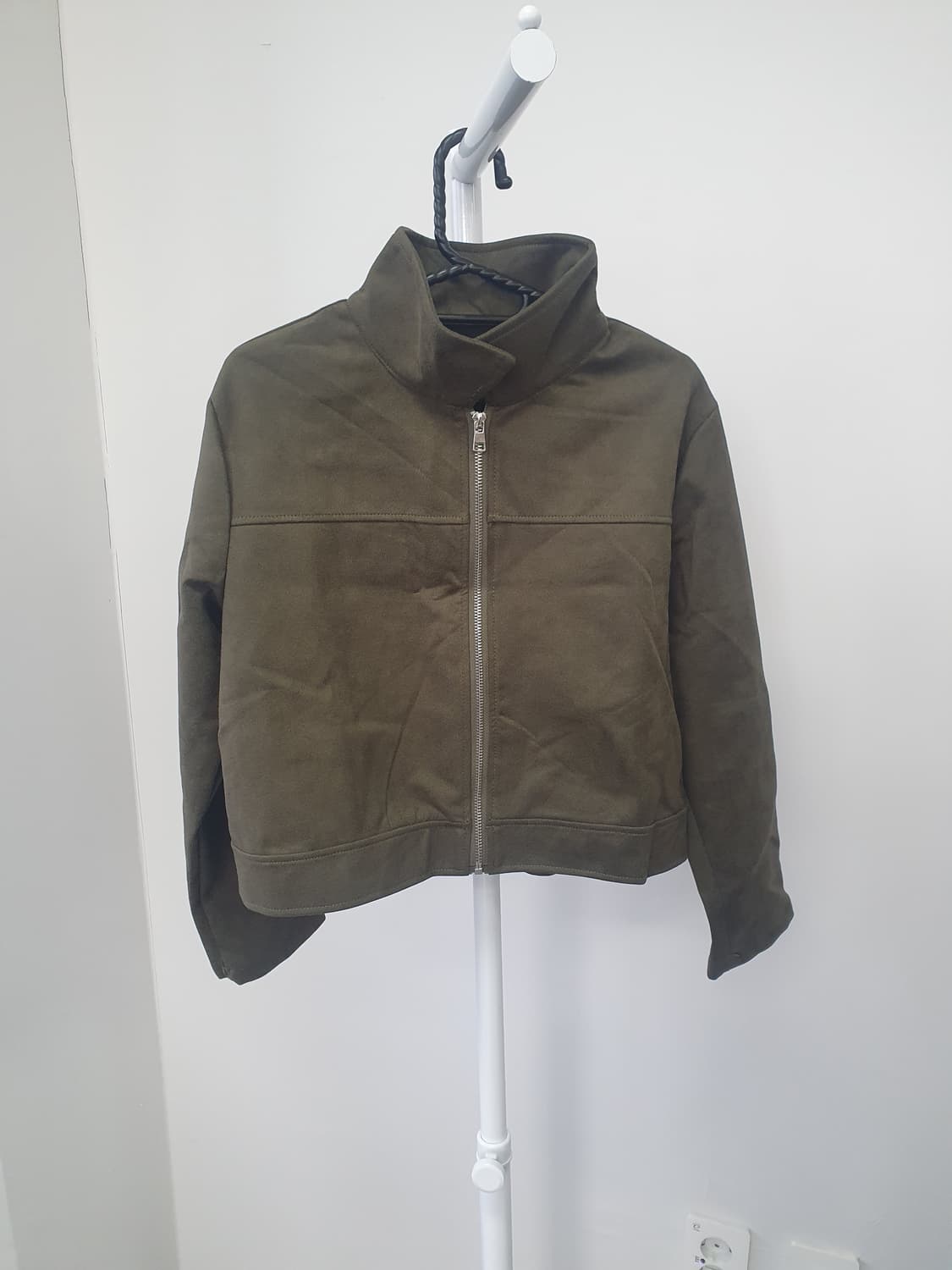 새상품♡ 카키색 스웨이드 집업 자켓(55~66) 상품이미지2