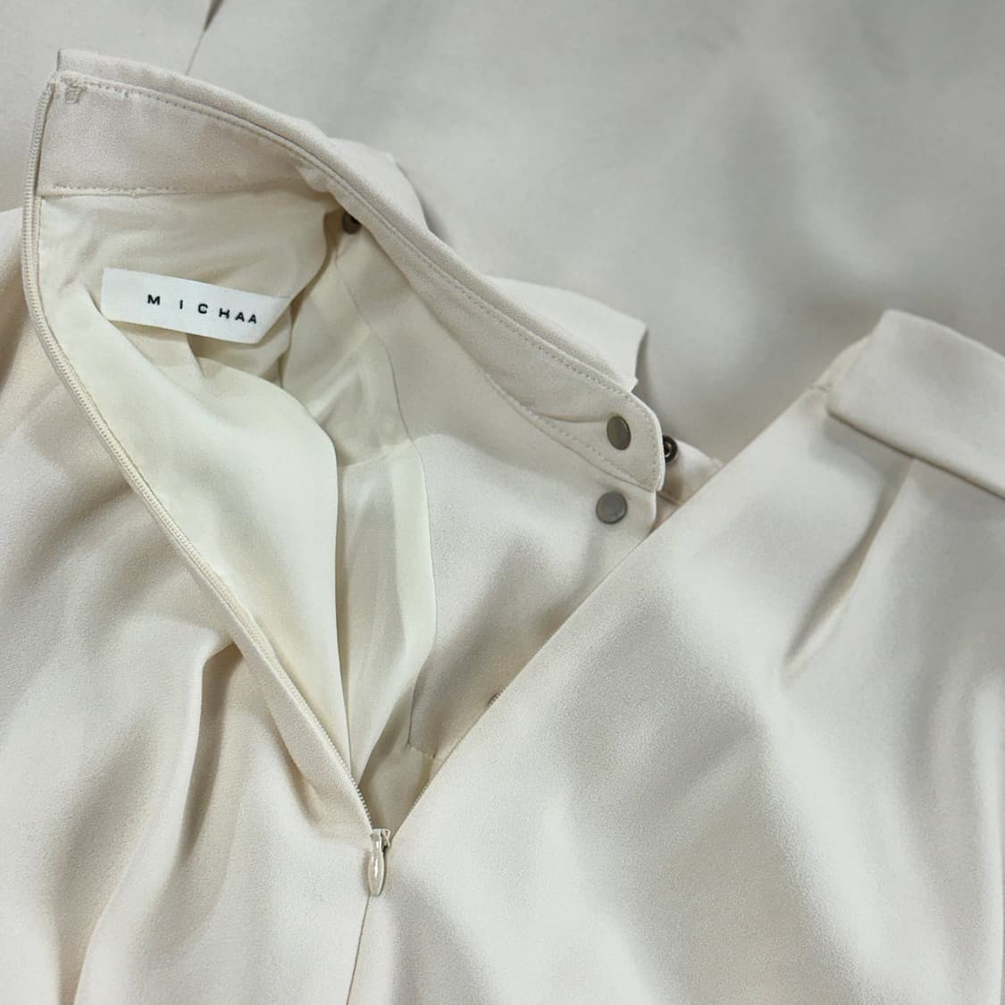 미샤 셋업 스타일 슬릿 원피스 (IVORY) 상품이미지3