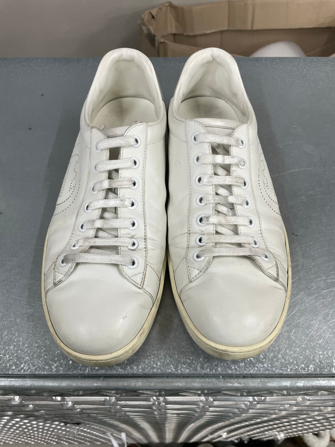 구찌 인터로킹 G로고 레더 스니커즈 11 상품이미지5