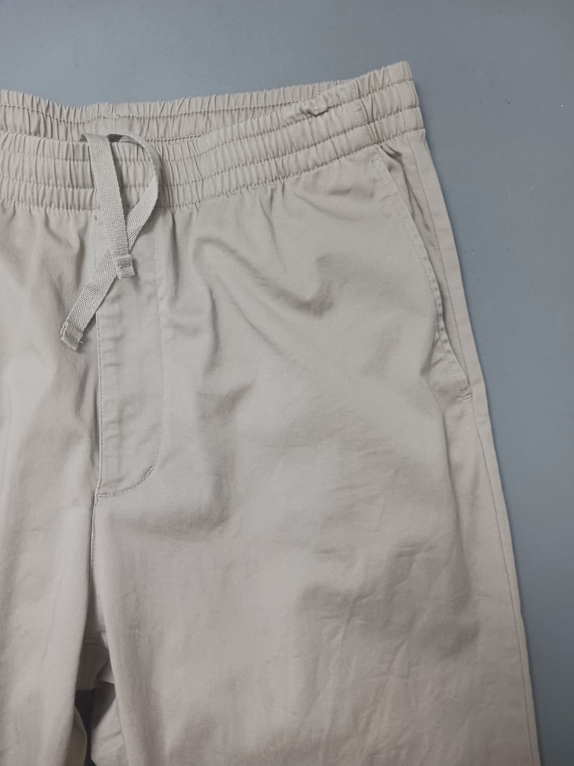 [M] 유니클로 스트레치 이지 앵클 팬츠 베이지 상품이미지4