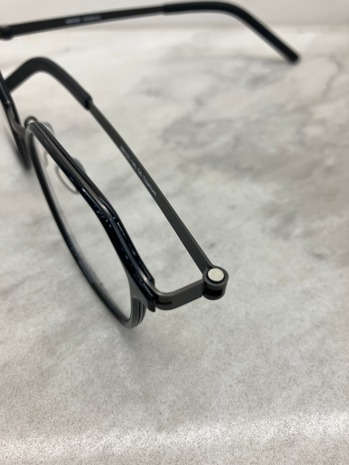 하츠 Hatz 그레이 블랙 솔텍스 웰링턴 메탈테 안경 상품이미지8