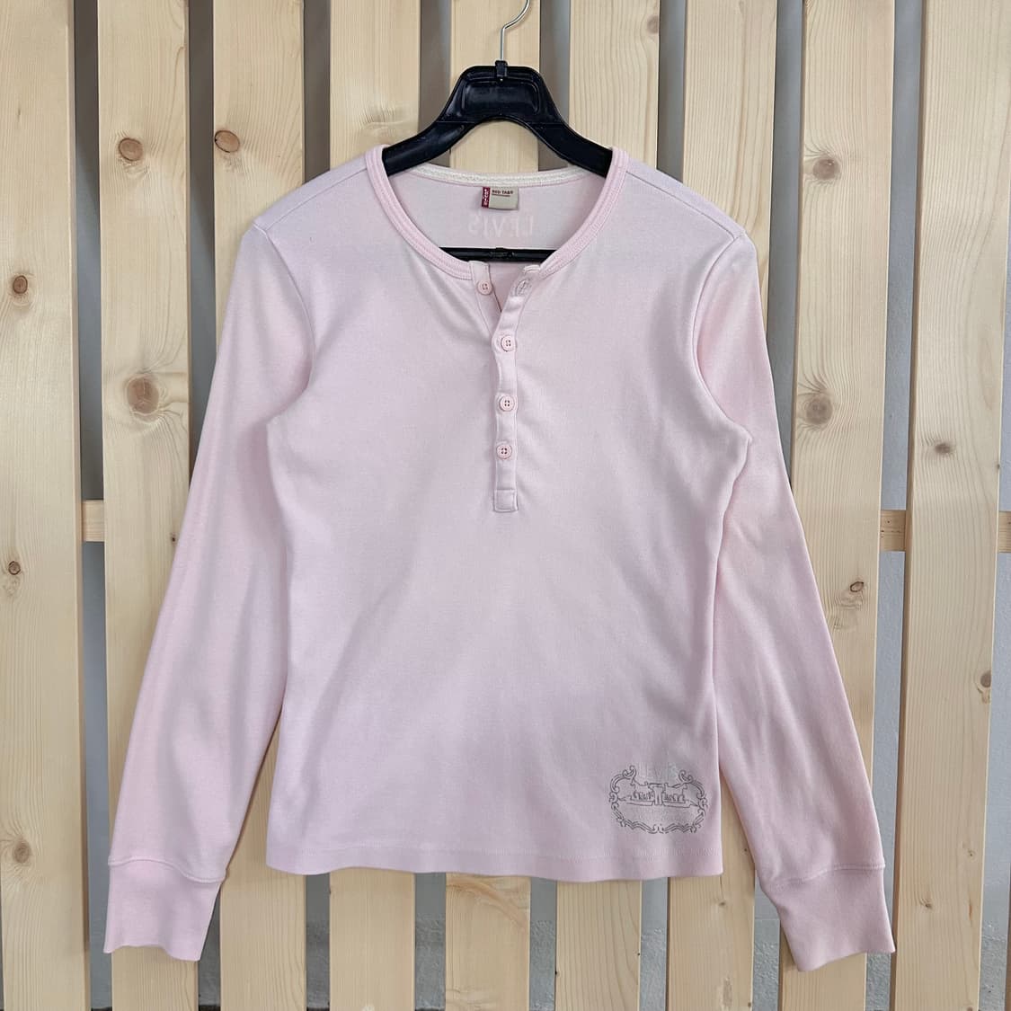 (S) 리바이스 헨리넥 핑크 티셔츠 상품이미지1