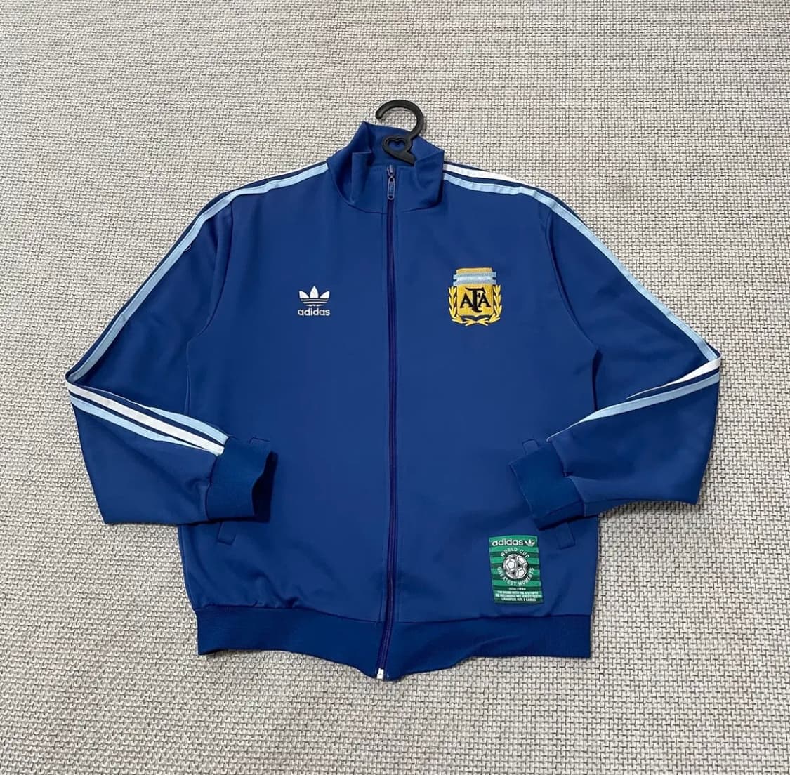 아디다스 아르헨티나 핸드오브갓 져지 상품이미지1