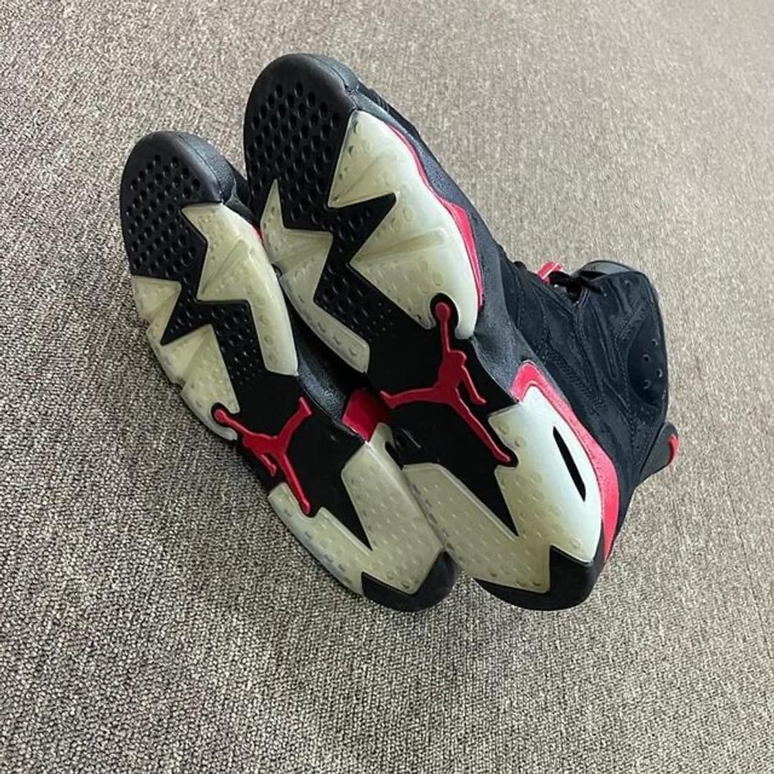 나이키 조던6 레트로 2010 바시티 레드 (280)  상품이미지4